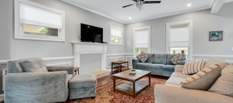 Spacious 3 BR Home with Fire Pit & Fenced Backyard - Pet Friendly
