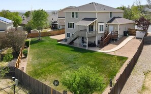 Exterior - 2-bedroom Garden Level Private Suite with Kitchen & Huge Yard Pet Friendly (Thornton)