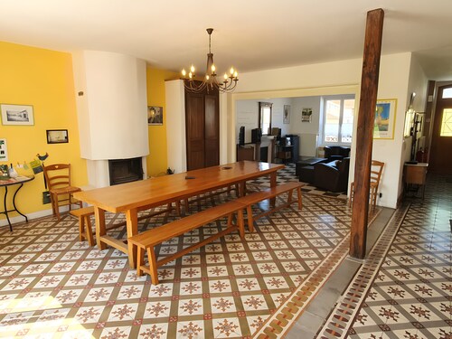 Chez Henriette Gîte – 12 Guests with Pool