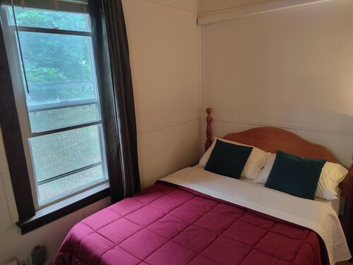 Economy Sweet Room No. 5, Double bed, non ac