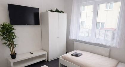 Frankfurt airport family house