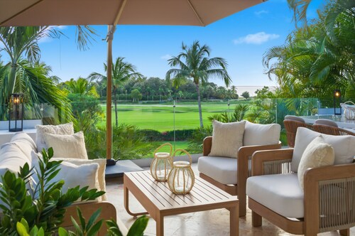 Casa Di Lucca, Teeth of the Dog, Ocean View and just 3 mins away from the beach.