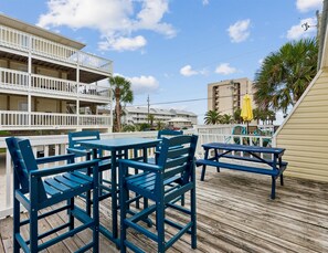 Front of property - Moonraker #2 (Gulf Shores)