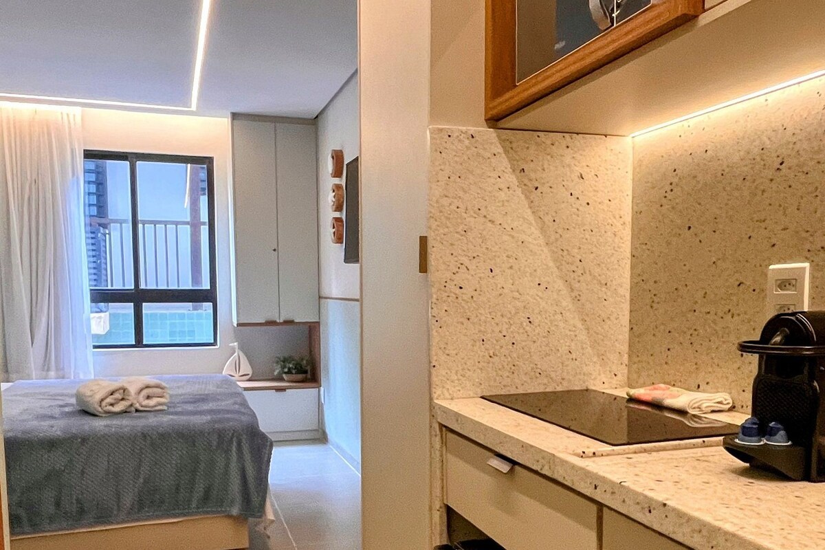 Studio | Bàn ủi/dụng cụ ủi quần áo 