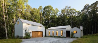 Architect-Designed Retreat on 5 Acres - Serenbe Trail Access