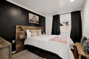 4 chambres, fer et planche à repasser, Wi-Fi, draps fournis