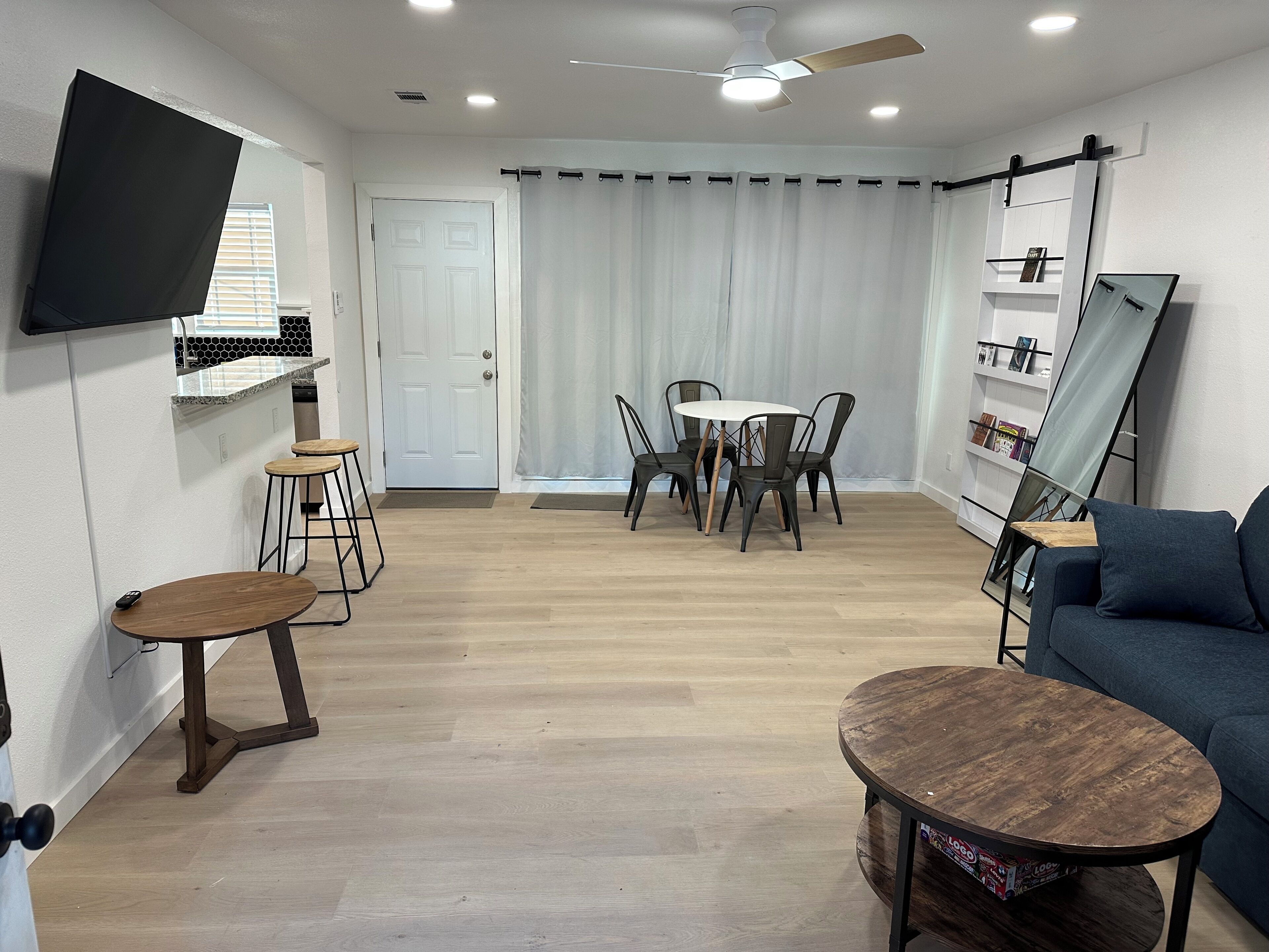 Double Master Suite. Fast Wifi. Working Professionals - 템플