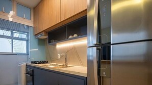 Private kitchen - Apt. w/ Balcony 200m From Bacutia Beach Mfa0409 (Guarapari)