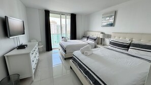 Room - Wonderful Apt! 14 floor. Parking included! (Sunny Isles Beach)
