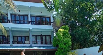 Mother's Place Nimala - Apartment with Sea View