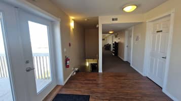 Bahagian dalam
