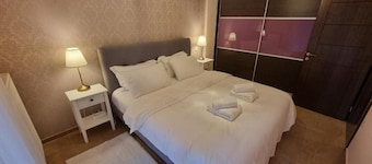 3 bedroom and 2 bathrooms apartment in Anatoli area with AC for relaxing stays