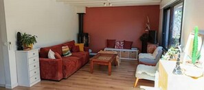 Unclassified image, 5 of 45, button - A peaceful retreat by the ocean (Lacanau)