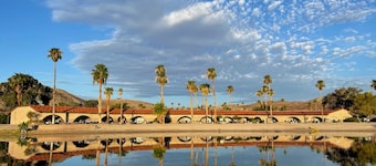 Cottonwood Cove Motel