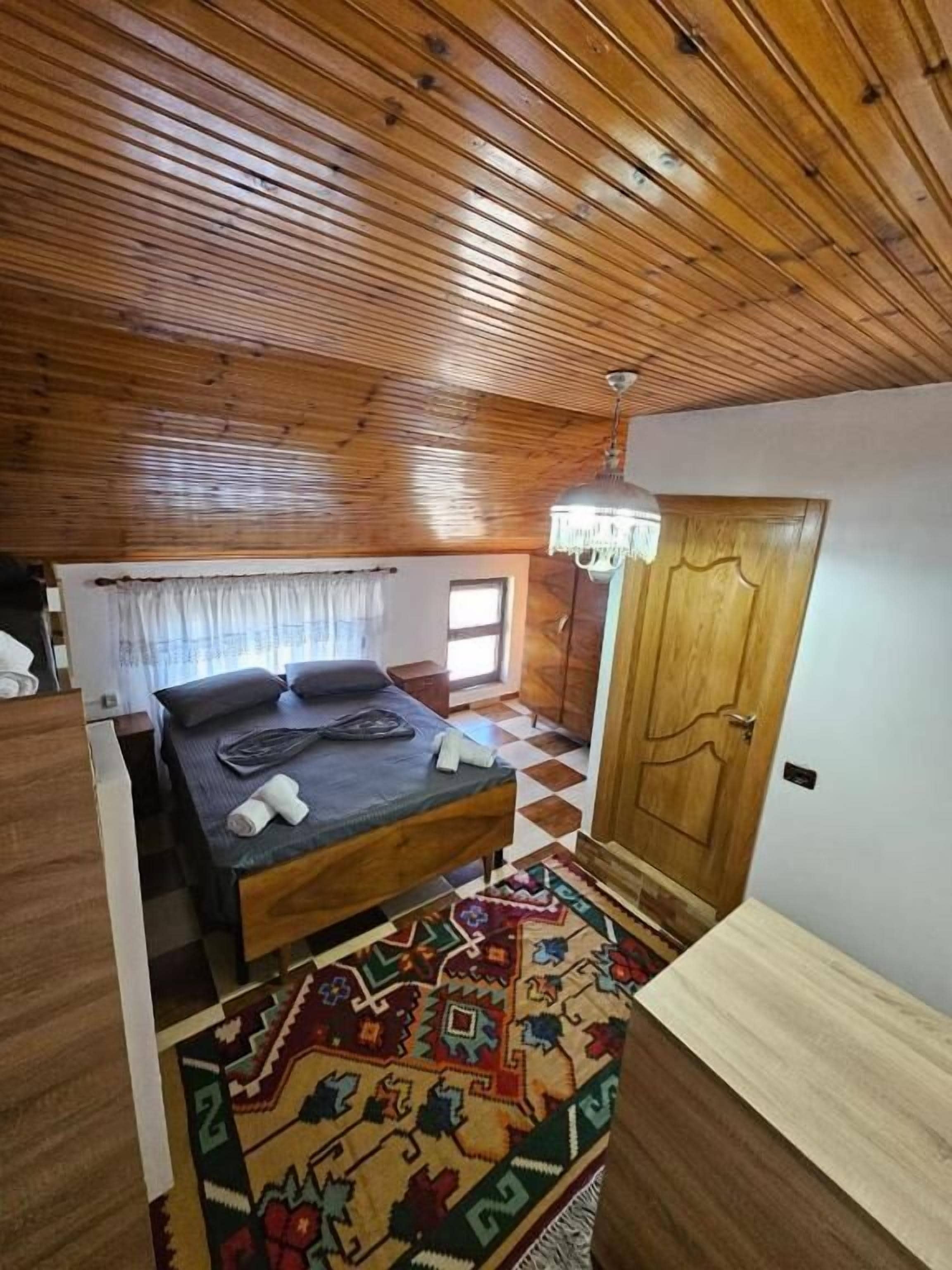 Family Room, Balcony, Mountain View | Desk, WiFi (free)