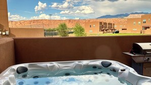 Baignoire à remous extérieure