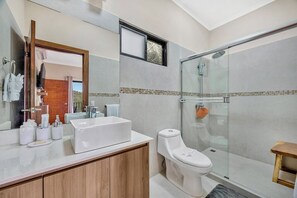 Bathroom - Two bedroom  in Costa Rica, Potrero (Potrero)