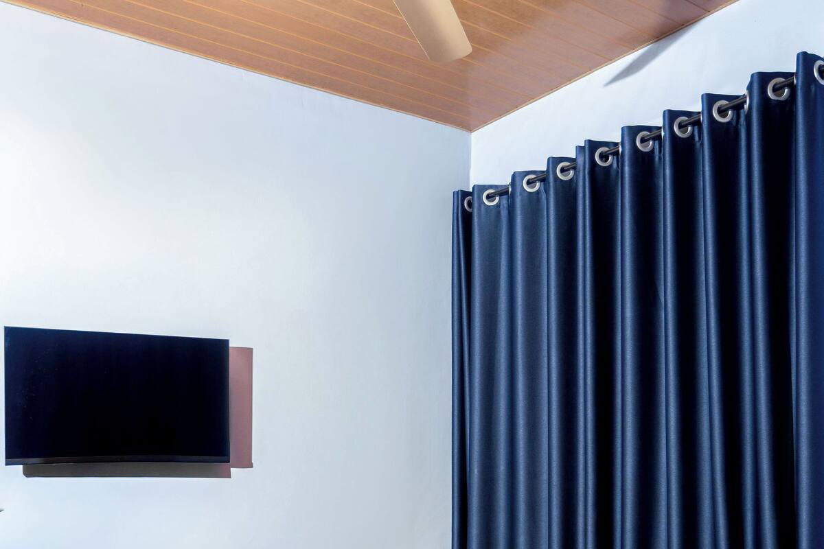 Basic Single Room