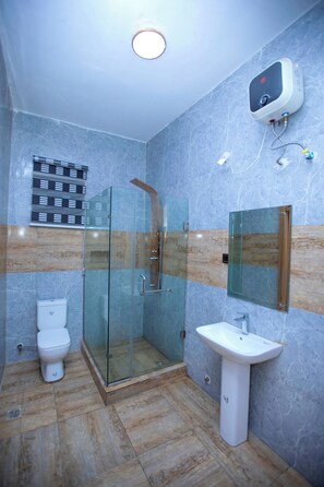 Towels - Luxury 3BR Lekki Duplex  Pool, 24/7 Power & WiFi (Lekki)