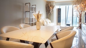 Deluxe Apartment, Park View | Tempat makan
