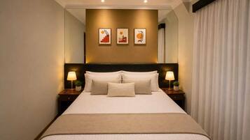 Iron/ironing board, internet, bed sheets