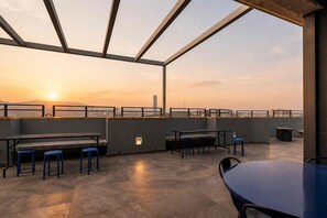 Outdoor dining - Vrbo Property (Monterrey)