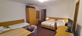 Galand Guesthouse