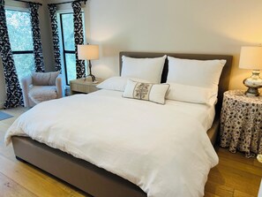 Iron/ironing board, WiFi, bed sheets - Romance + Luxury for two on a five acre estate with pool and hot tub. (Solvang)