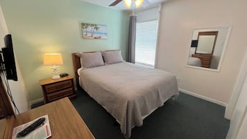 2 bedrooms, WiFi (free), bed sheets