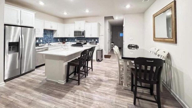 Private kitchen - Bethany Beach Retreat sleep7 Pools, Pickleball, & Shuttle (Millville)