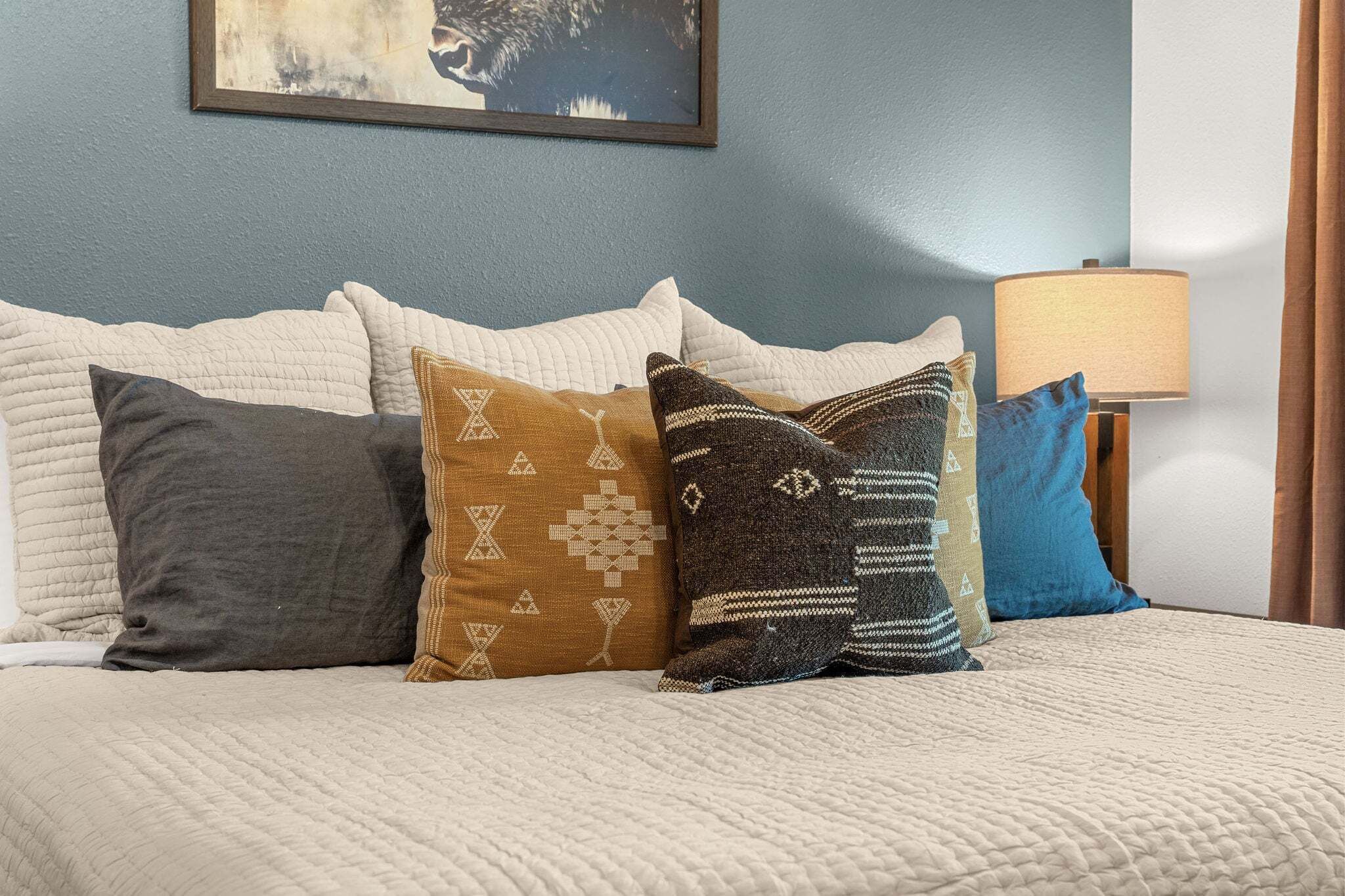 WiFi (free), bed sheets