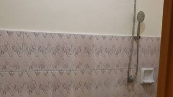 Economy Villa | Bathroom