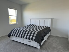 Unclassified image, 5 of 26, button - New 3BR Townhome in Naples - Resort Pools & Gym (Naples)