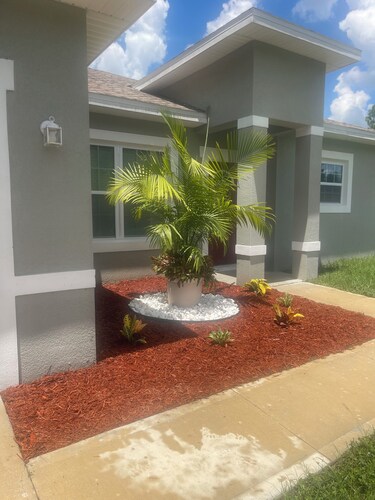 Spacious 4-bedroom house in marvelous Ocala close to shopping and dining