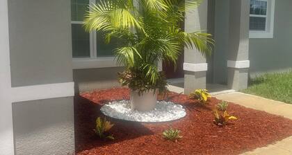 Spacious 4-bedroom house in marvelous Ocala close to shopping and dining