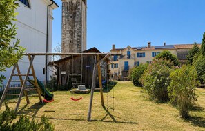 Children’s area - Awesome home in Vizinada with private swimming pool, can be inside or outside (Vizinada)