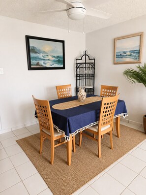 Dining - Oceanfront 1BR Condo with Stunning Beach Views & AC (Luquillo)