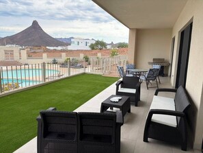 Outdoor dining - Vrbo Property (San Carlos)