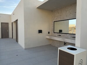 Bathroom - Vrbo Property (San Carlos)