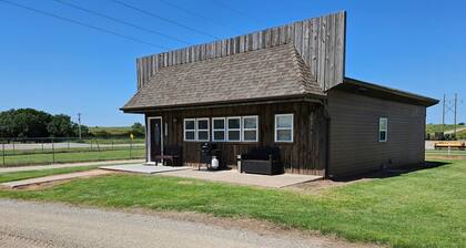 Welcome to Houston Creek House, a cozy two-bedroom getaway near Freedom, OK