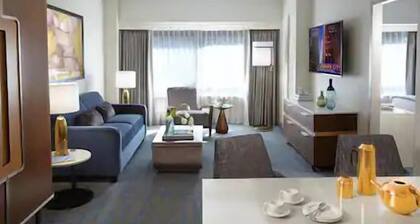 New York | NYC City Retreat | Spa & Fitness | 1BR Penthouse