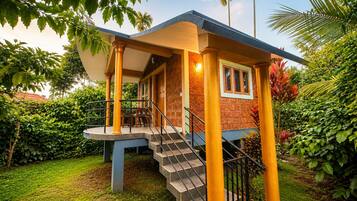 Classic Villa, Balcony, Garden View | Exterior