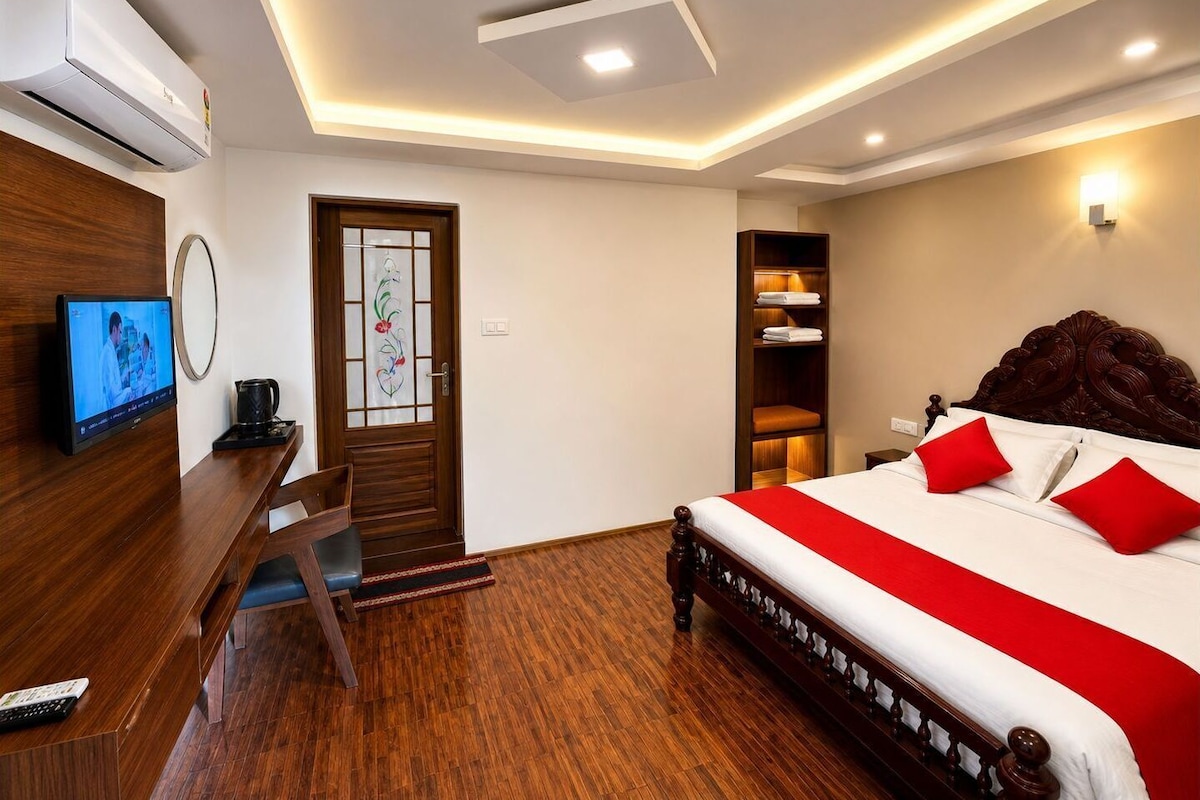 Biệt thự phong cách cổ điển, ban công, quang cảnh vườn | Truy cập Internet không dây miễn phí 