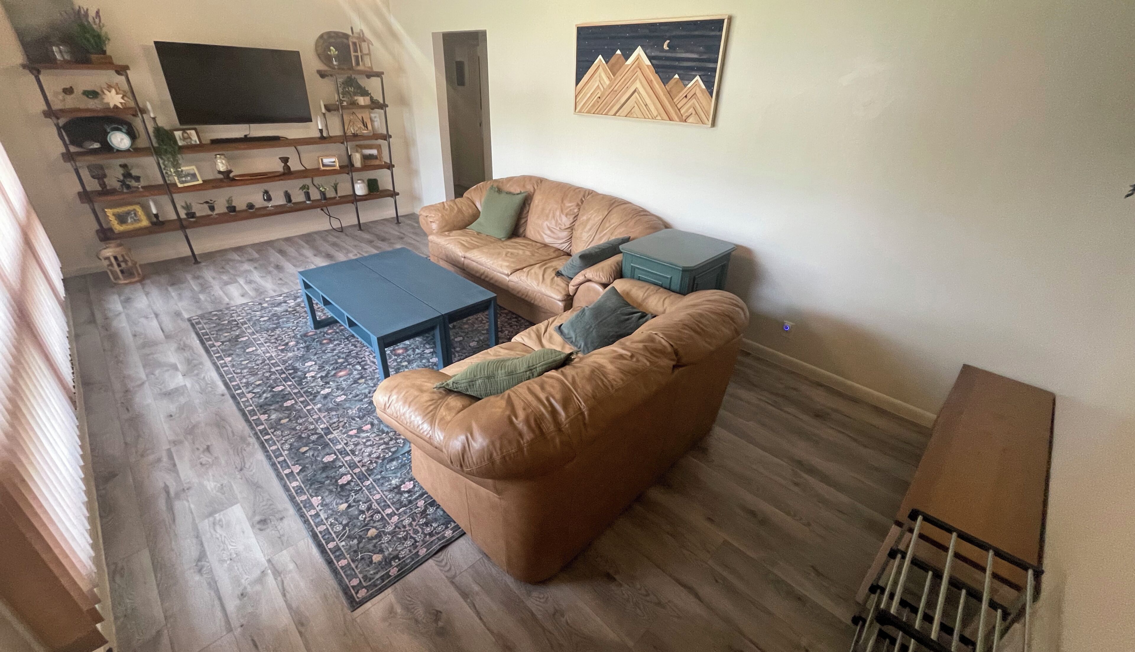 Upstairs 3-bedroom House In Beautiful Pocatello. - Pocatello, ID