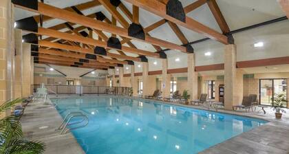 Yellowstone | Adventure Base Retreat | Pool + Nature | 2BR