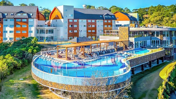 Indoor pool, outdoor pool - Golden Resort Gramado | Christmas Lights | Up to 5 people (Gramado)