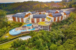 Exterior - Golden Resort Gramado | Christmas Lights | Up to 5 people (Gramado)