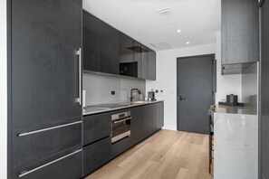 Private kitchen - 35th Floor E11EVEN Retreat with Skyline & Bay Views (Miami)