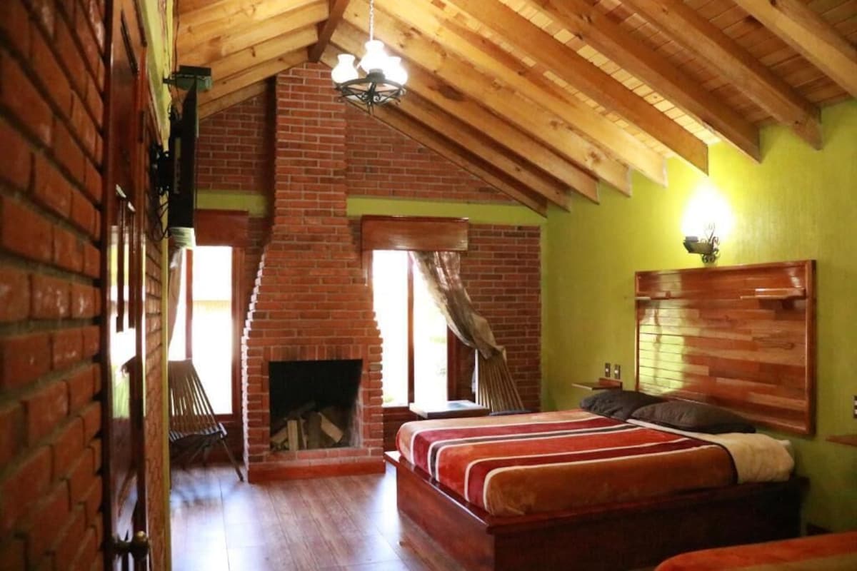 Habitación cuádruple Deluxe, vista al jardín | Wifi gratis 