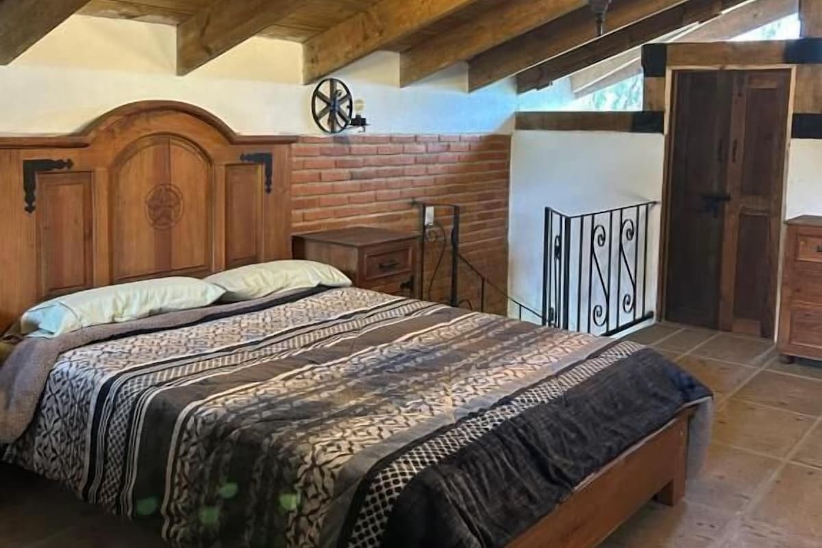 Habitación básica, vista al jardín | Wifi gratis 